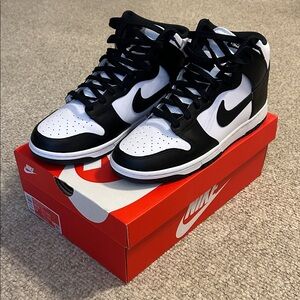 Nike Panda Dunk High Top, Men's Size 10.5/Womens Size 12